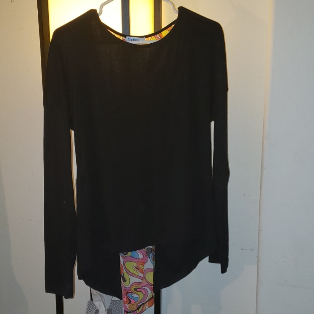 Long sleeve top